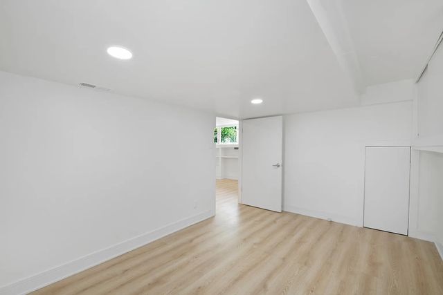 2735 N Mozart Street GARDEN, Chicago, IL 60647