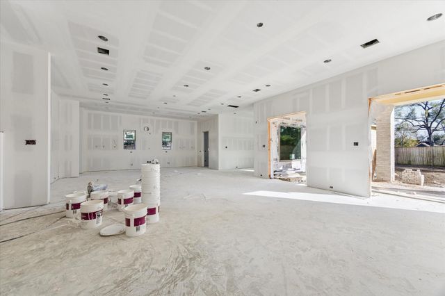 515 W 33rd Street, Houston, TX 77018