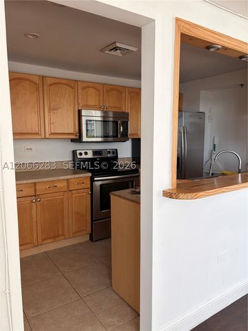 7545 E Treasure Dr 5G, North Bay Village, FL 33141