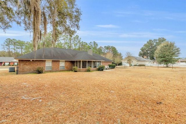 226 Cherokee Trail, Hinesville, GA 31313