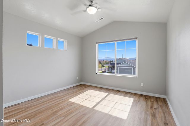 623 E Penrose AVE, Post Falls, ID 83854