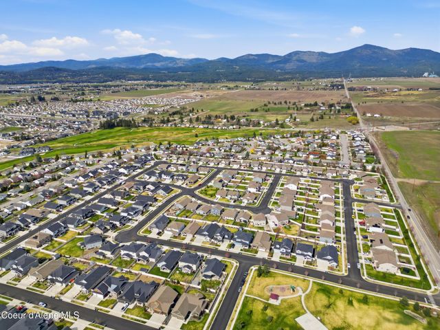 623 E Penrose AVE, Post Falls, ID 83854