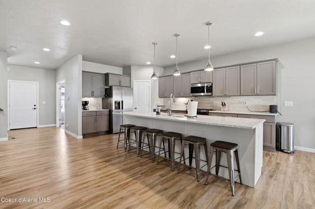 623 E Penrose AVE, Post Falls, ID 83854