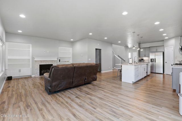 623 E Penrose AVE, Post Falls, ID 83854