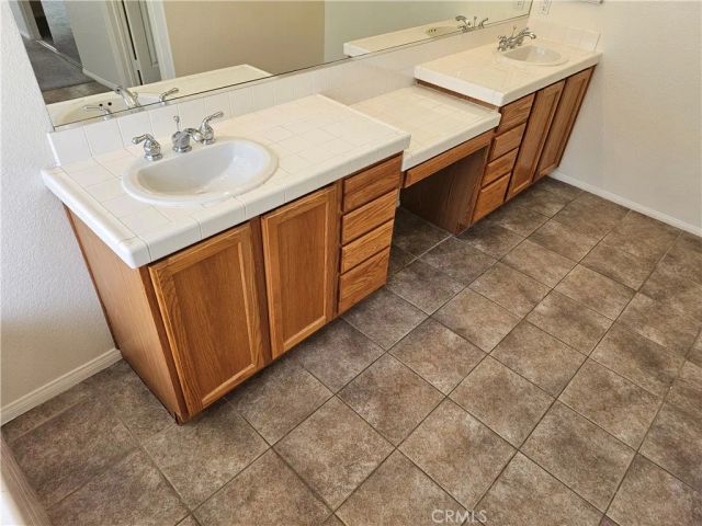 33429 Barrington Drive, Temecula, CA 92592