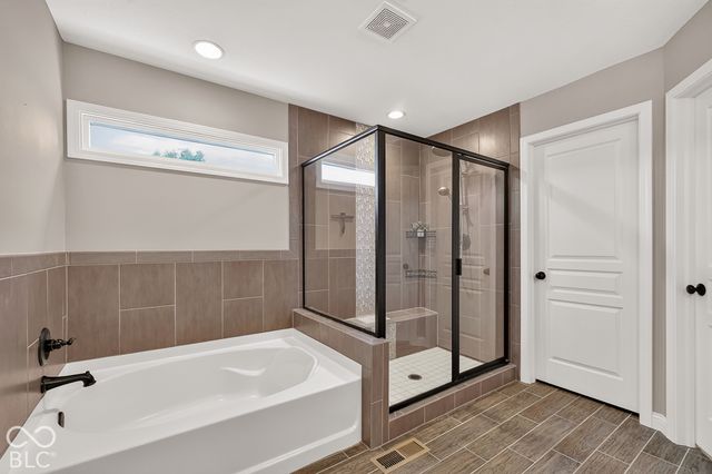 3659 Snowdon Drive, Westfield, IN 46074
