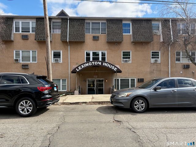 30 Stevens Street 109, Bridgeport, CT 06606