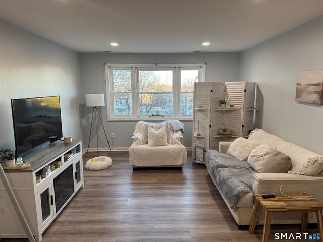 30 Stevens Street 109, Bridgeport, CT 06606