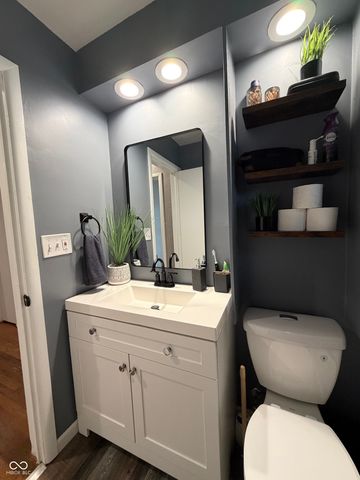 1014 W North Street, Greenfield, IN 46140