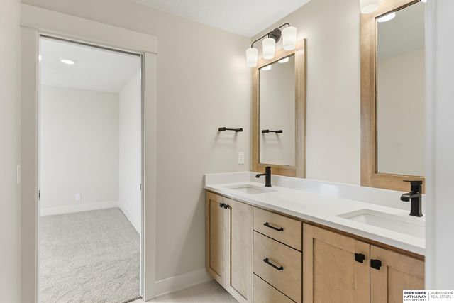 12610 S 79th Street, Papillion, NE 68046