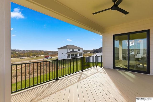 12610 S 79th Street, Papillion, NE 68046