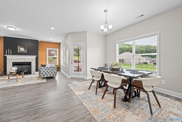 201 Paul Drive, Brownsboro, AL 35741