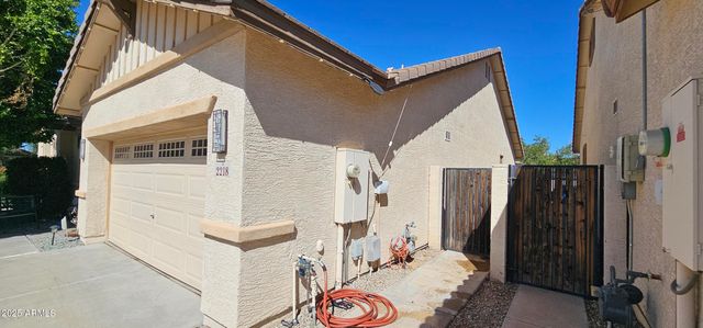 2218 W MAGDALENA Lane, Phoenix, AZ 85041