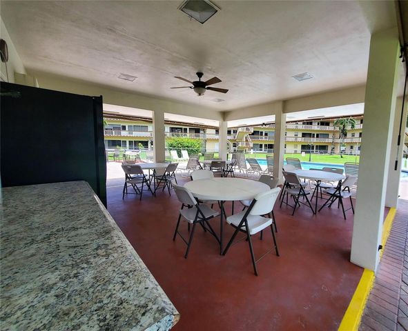 5300 Washington Street 114C, Hollywood, FL 33021