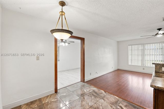4305 NW 1 TER, Deerfield Beach, FL 33064