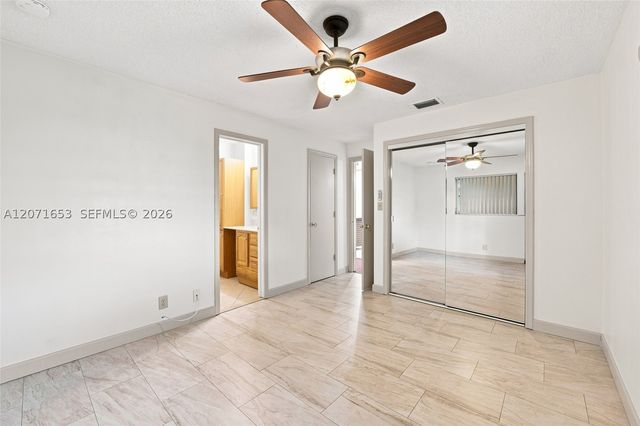 4305 NW 1 TER, Deerfield Beach, FL 33064