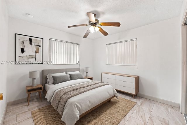 4305 NW 1 TER, Deerfield Beach, FL 33064