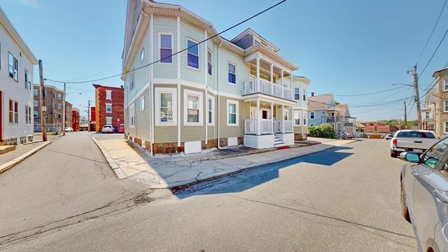 5A Ropes 2, Salem, MA 01970