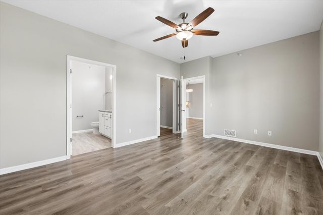 4147 Blakewood Drive, Shakopee, MN 55379