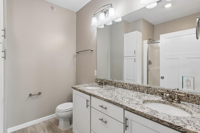 4147 Blakewood Drive, Shakopee, MN 55379