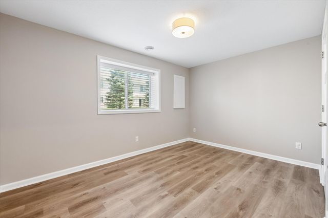4147 Blakewood Drive, Shakopee, MN 55379