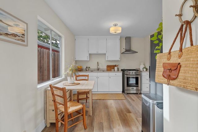 130 Hainline Road, Aptos, CA 95003