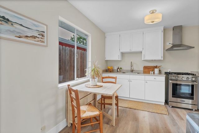 130 Hainline Road, Aptos, CA 95003