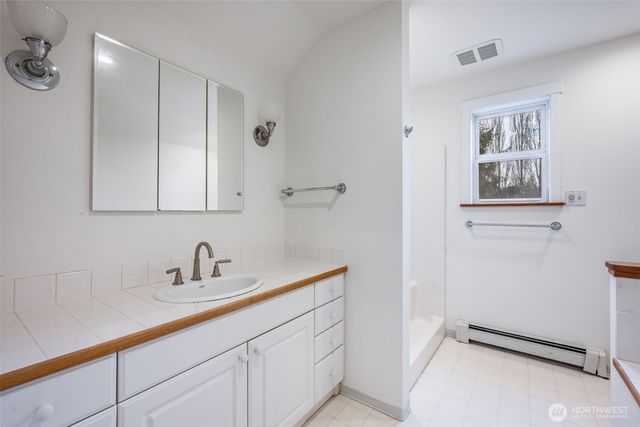 31321 Lebor Devore Road E, Eatonville, WA 98328