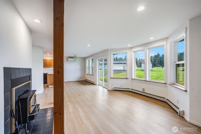 31321 Lebor Devore Road E, Eatonville, WA 98328