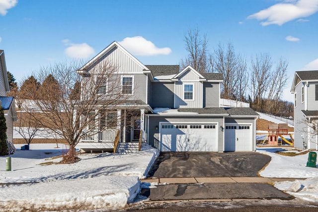 8599 Oakview Way N, Maple Grove, MN 55369