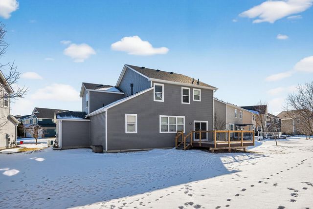 8599 Oakview Way N, Maple Grove, MN 55369