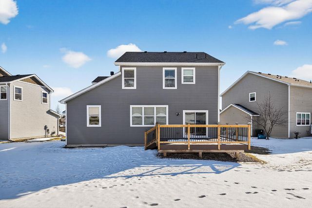 8599 Oakview Way N, Maple Grove, MN 55369