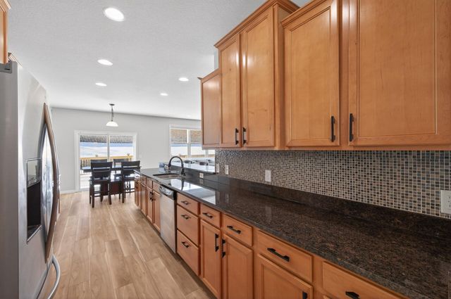 8599 Oakview Way N, Maple Grove, MN 55369