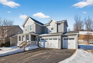 8599 Oakview Way N, Maple Grove, MN 55369