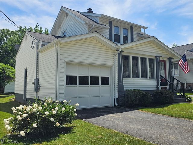 116 Moffet Avenue, Chardon, OH 44024
