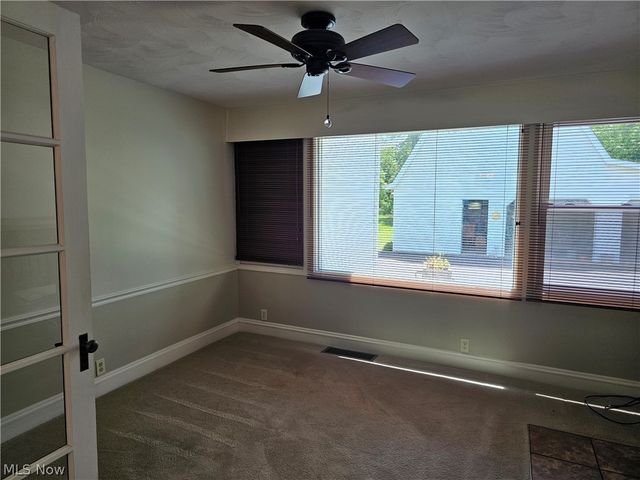116 Moffet Avenue, Chardon, OH 44024