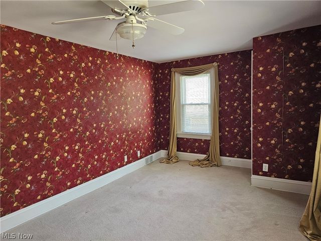 116 Moffet Avenue, Chardon, OH 44024