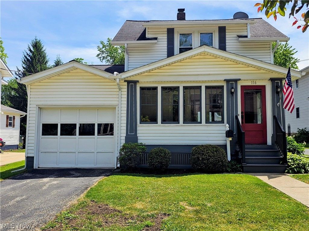 116 Moffet Avenue, Chardon, OH 44024