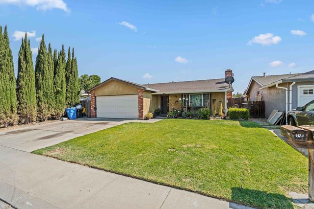 1122 Sapphire Way, Manteca, CA 95336