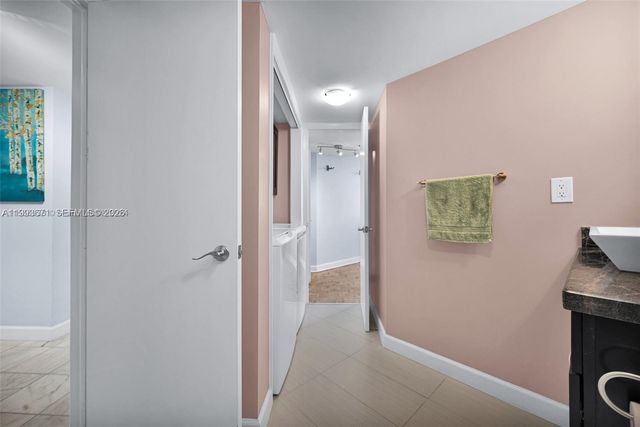 300 Three Islands Blvd 108, Hallandale Beach, FL 33009