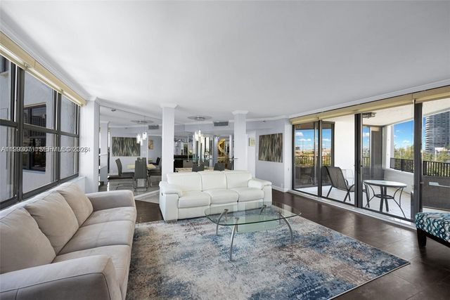 300 Three Islands Blvd 108, Hallandale Beach, FL 33009