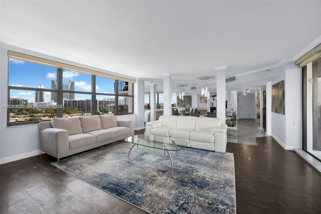 300 Three Islands Blvd 108, Hallandale Beach, FL 33009