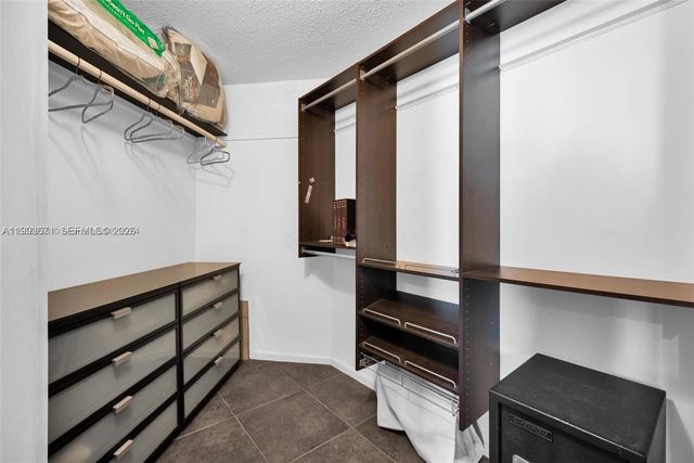 300 Three Islands Blvd 108, Hallandale Beach, FL 33009