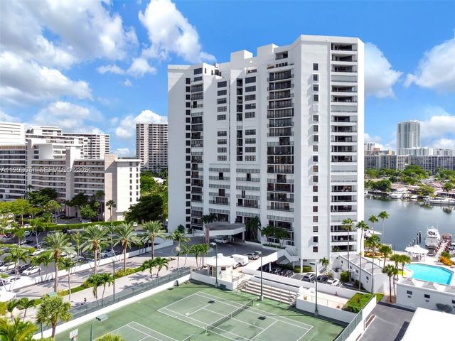 300 Three Islands Blvd 108, Hallandale Beach, FL 33009