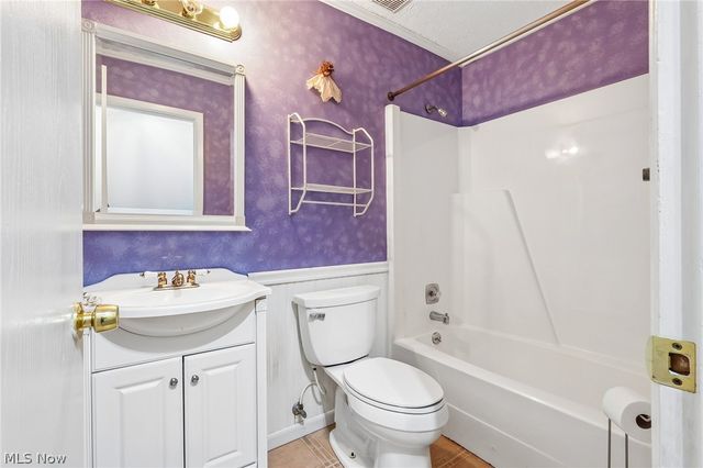 14747 Hartford Trail, Strongsville, OH 44136