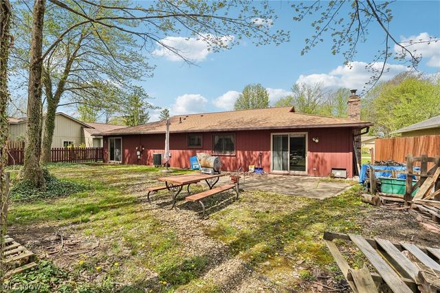 14747 Hartford Trail, Strongsville, OH 44136