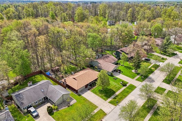 14747 Hartford Trail, Strongsville, OH 44136