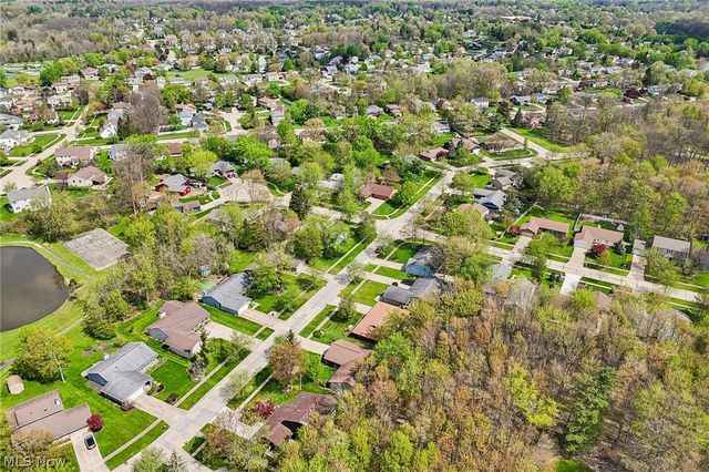 14747 Hartford Trail, Strongsville, OH 44136