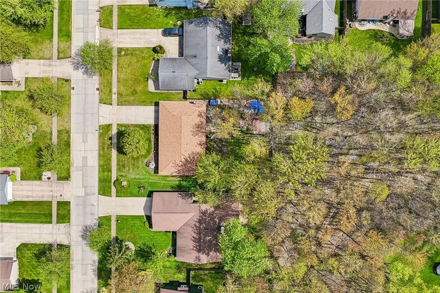 14747 Hartford Trail, Strongsville, OH 44136