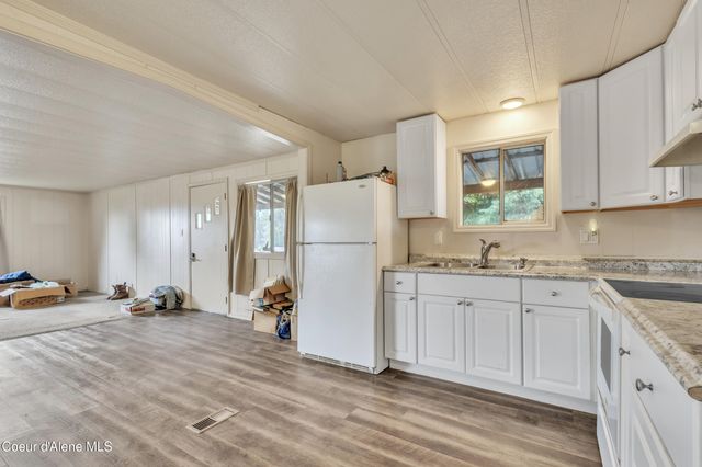 134 Valley View Rd, Kingston, ID 83839